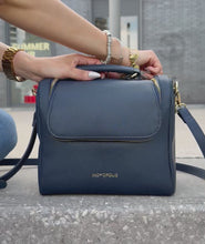 Load and play video in Gallery viewer, Dome Crossbody Lunchbag by INDᵊ’OPOLIS
